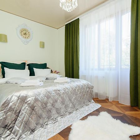 Apart Hotel Era キシナウ エクステリア 写真