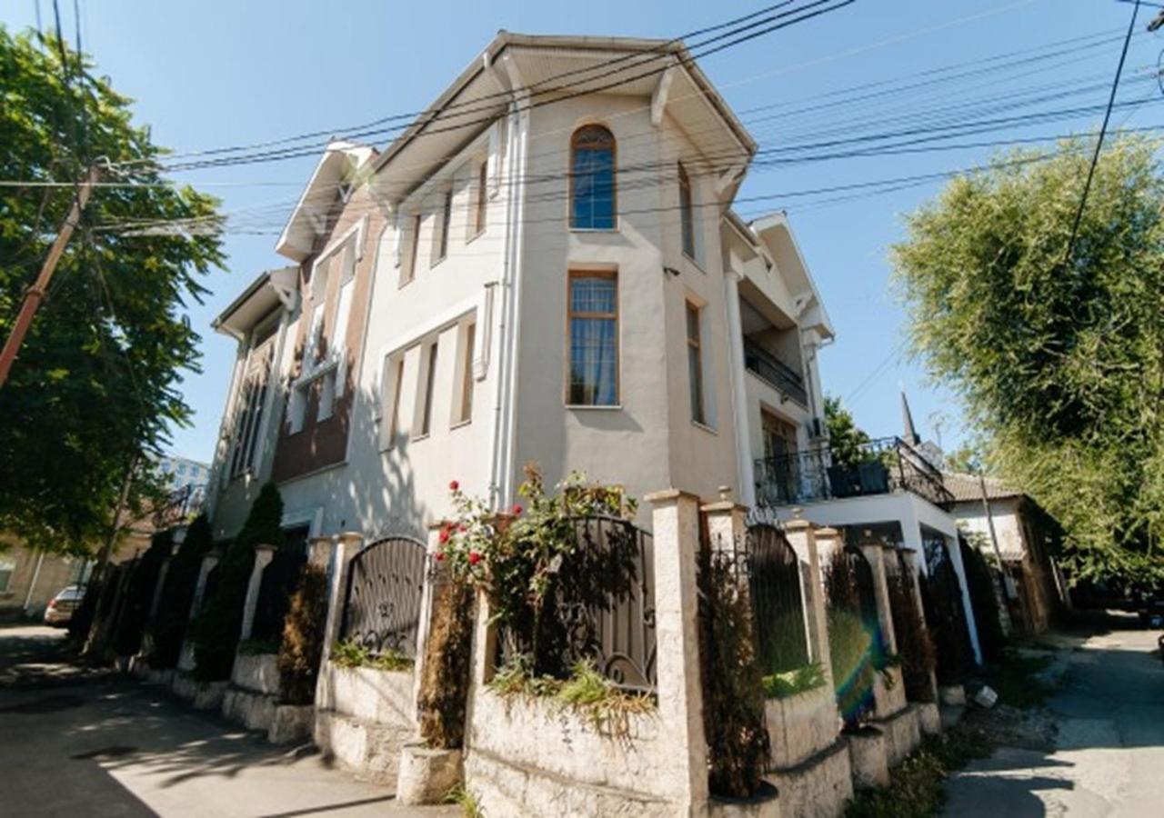 Apart Hotel Era キシナウ エクステリア 写真