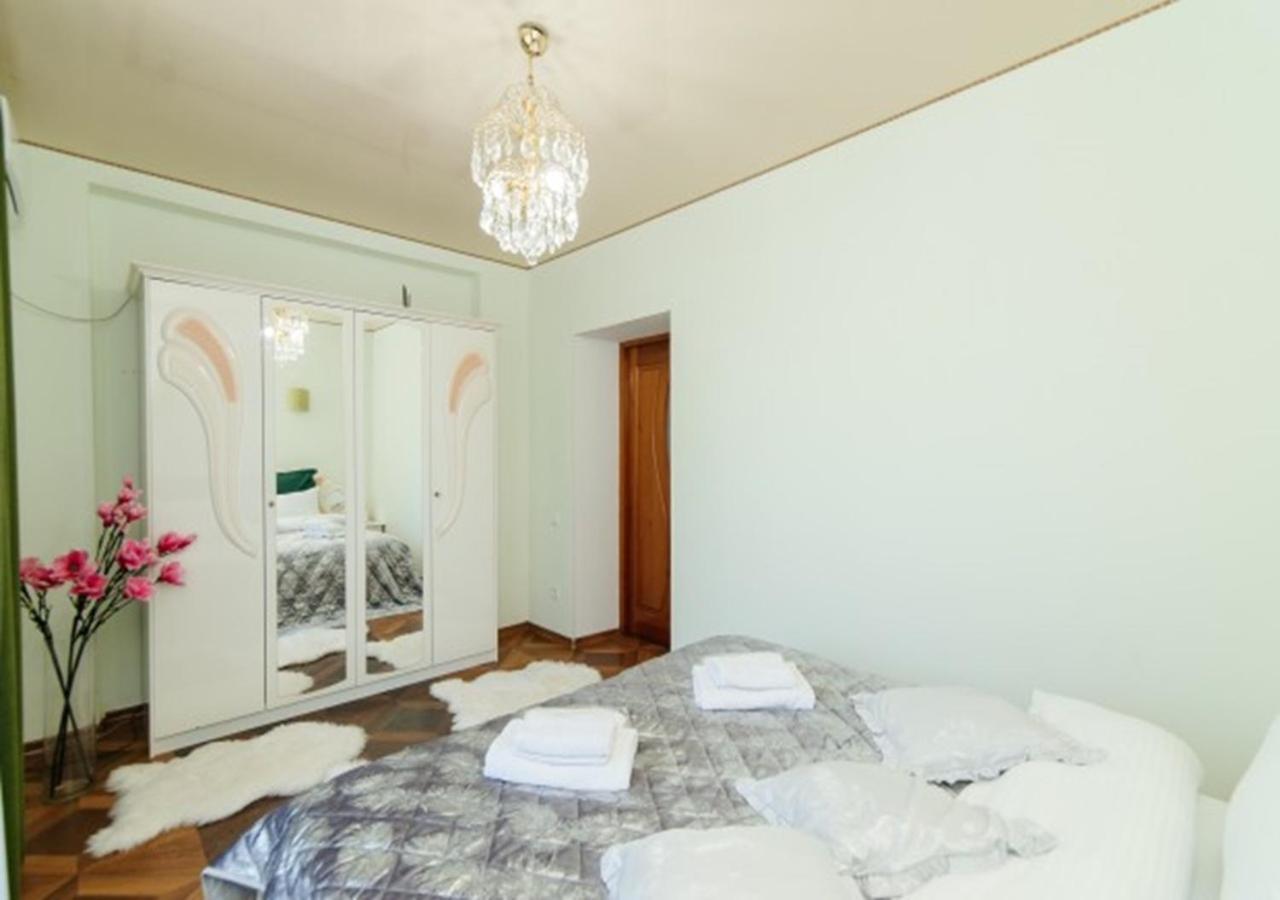 Apart Hotel Era キシナウ エクステリア 写真